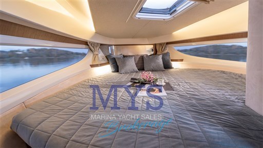 Marex 330 (11)