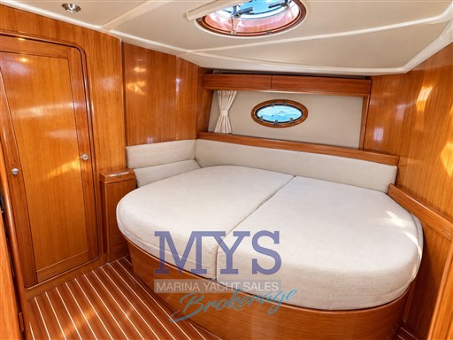 BAVARIA 38 HT (7)