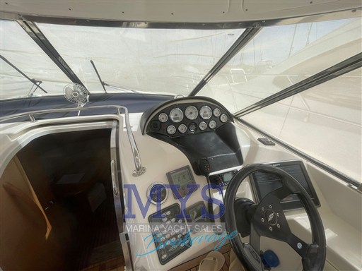 BAVARIA 38 HT (23)