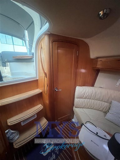 BAVARIA 32S