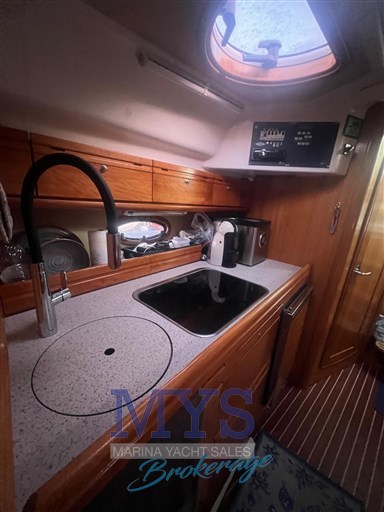 BAVARIA 32S