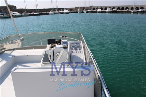 FERRETTI 39 (16)
