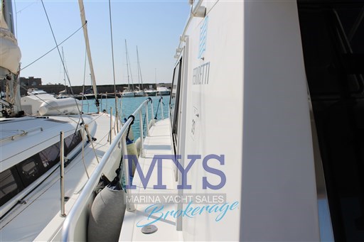 FERRETTI 39 (11)