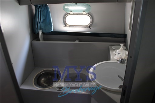 FERRETTI 39 (21)