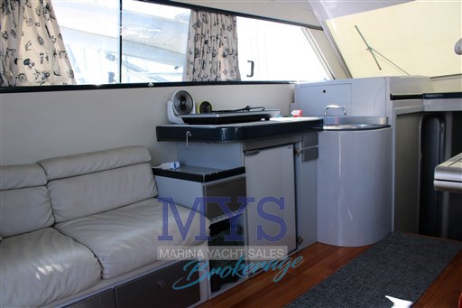 FERRETTI 39 (19)