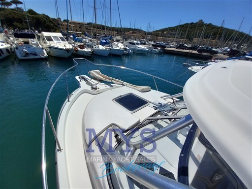 BOSTON WHALER 285 CONQUEST (31)