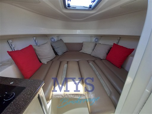 BOSTON WHALER 285 CONQUEST (19)