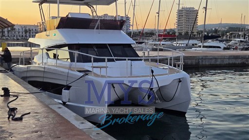 AVENTUA 38 FLY (2)