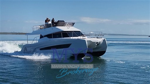 AVENTUA 38 FLY (3)