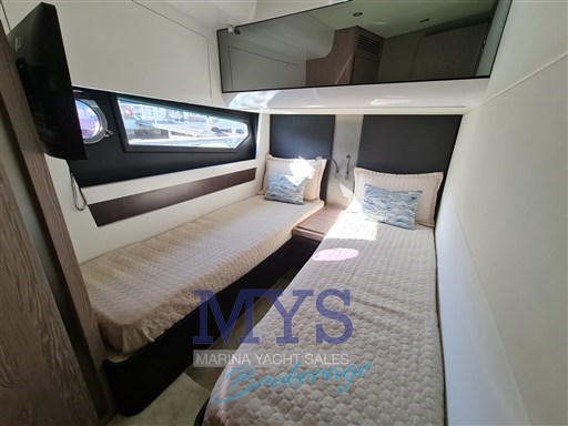 AZIMUT S6 SPORTFLY (29)