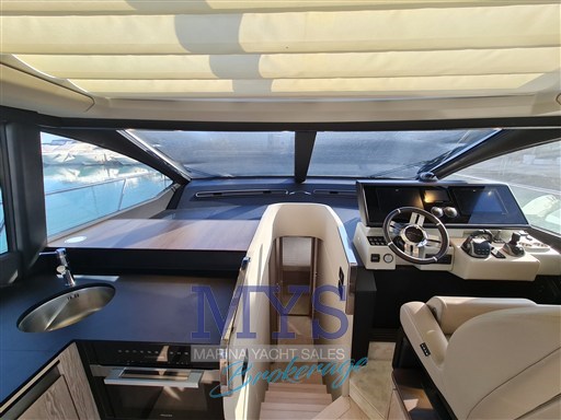 AZIMUT S6 SPORTFLY (22)
