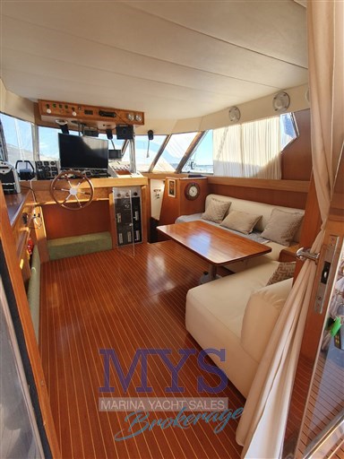 AZIMUT 43' (24)