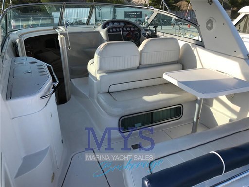 Monterey 282 Cruiser (20)