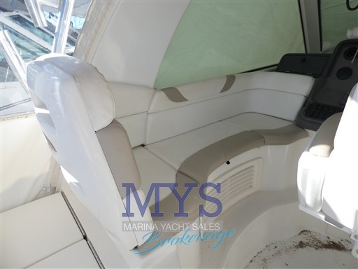 BOSTON WHALER 345 CONQUEST (12)