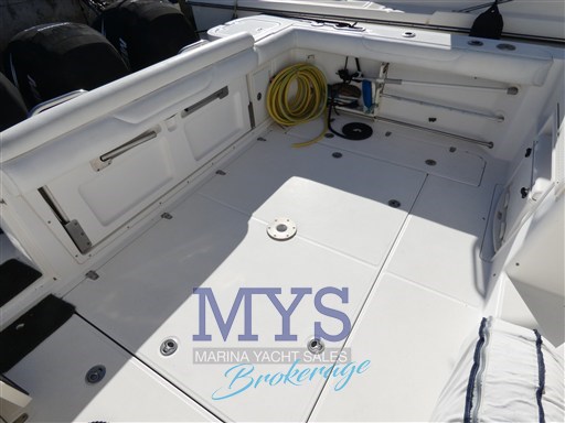 BOSTON WHALER 345 CONQUEST (1)