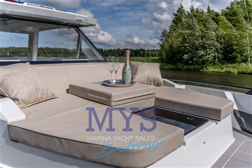 QUARKEN SPORT TOURER (18)