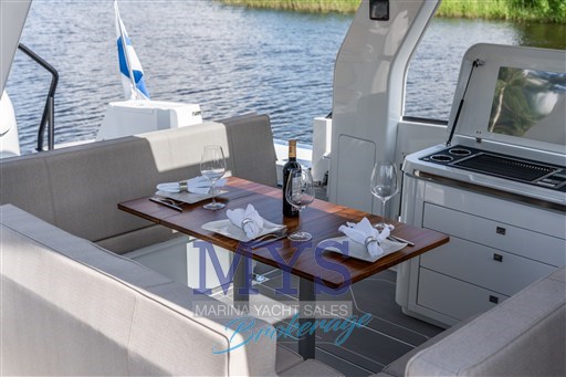 QUARKEN SPORT TOURER (23)