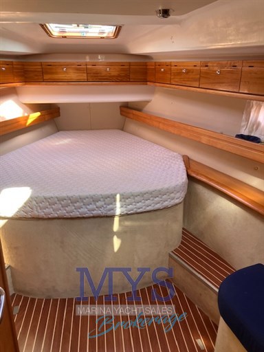 BAVARIA CRUISER 9