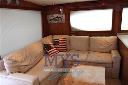 HATTERAS 54 (5)