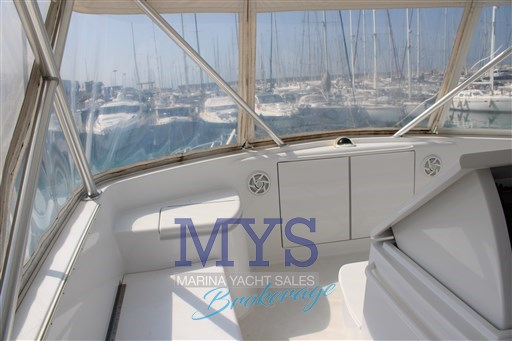HATTERAS 54 (14)