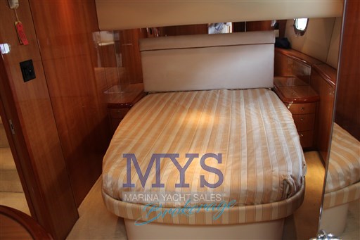 HATTERAS 54 (22)