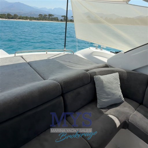 PERSHING 50 (16)
