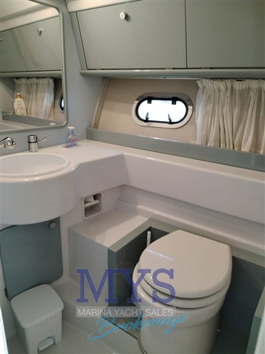 COMAR CLANSHIP 40' (7)