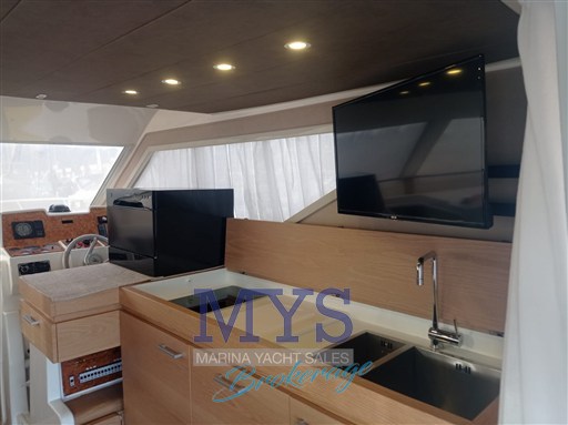 COMAR CLANSHIP 40' (3)