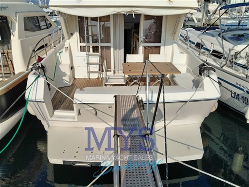 COMAR CLANSHIP 40' (14)