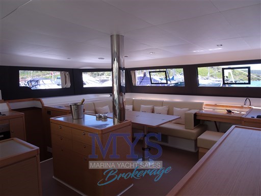 Dufour 48 Catamarans (8)