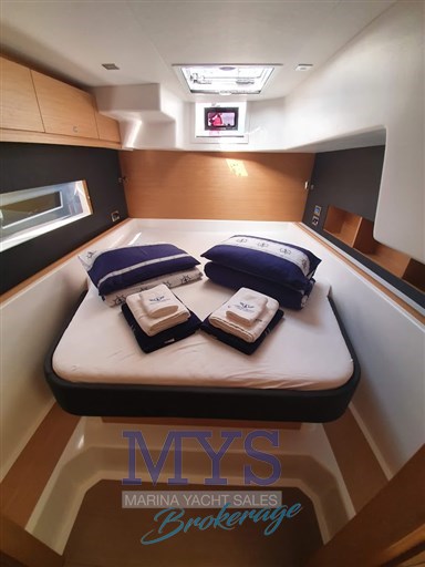 Dufour 48 Catamarans (5)