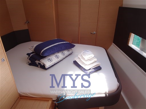 Dufour 48 Catamarans (12)