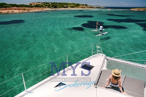 Dufour 48 Catamarans (41)