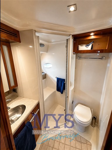 SEA RAY 505 TOILETTE