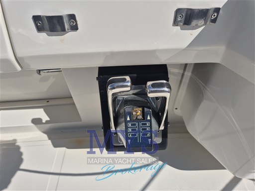 3BCRAFT T 27 OPEN (9)