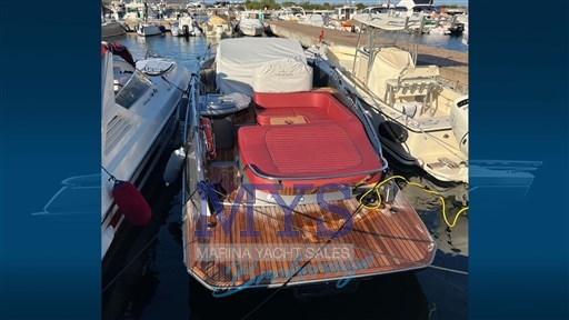 Cranchi E30 Endurance (17)