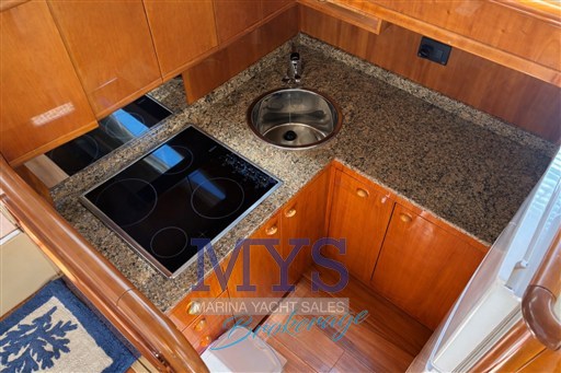 ferretti 430 cucina