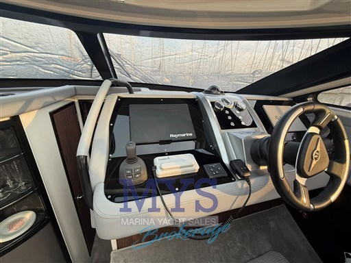 MARQUIS 420 SPORT COUPE (1)