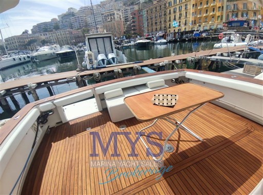 Blackfin 38 pozzetto