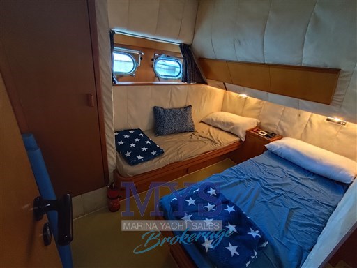 RAFFAELLO OURAGAN 52 (63)