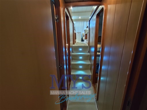 RAFFAELLO OURAGAN 52 (60)