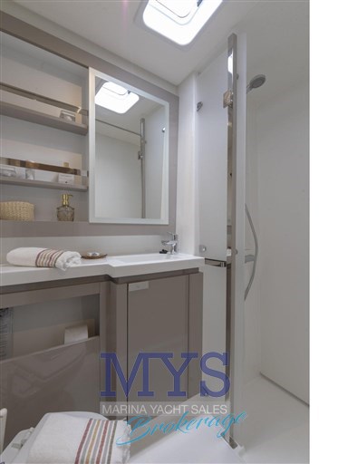 FOUNTAINE PAJOT ELBA 45 (11)