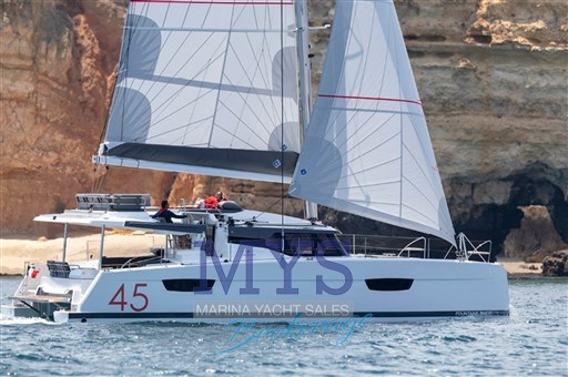 Fountaine Pajot Elba 45