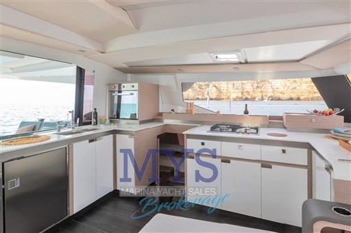 FOUNTAINE PAJOT ELBA 45 (12)