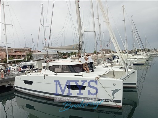 Lucia 40