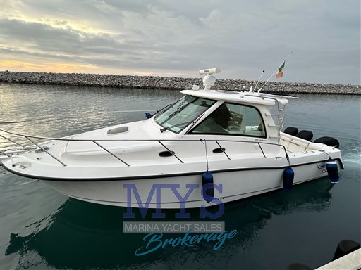 Boston Whaler 345 Conquest