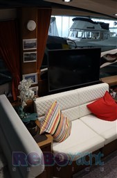 Eurobroker-galeon-560-sky-85.jpeg