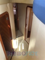 Abgang zu Schlafkabinen.jpg