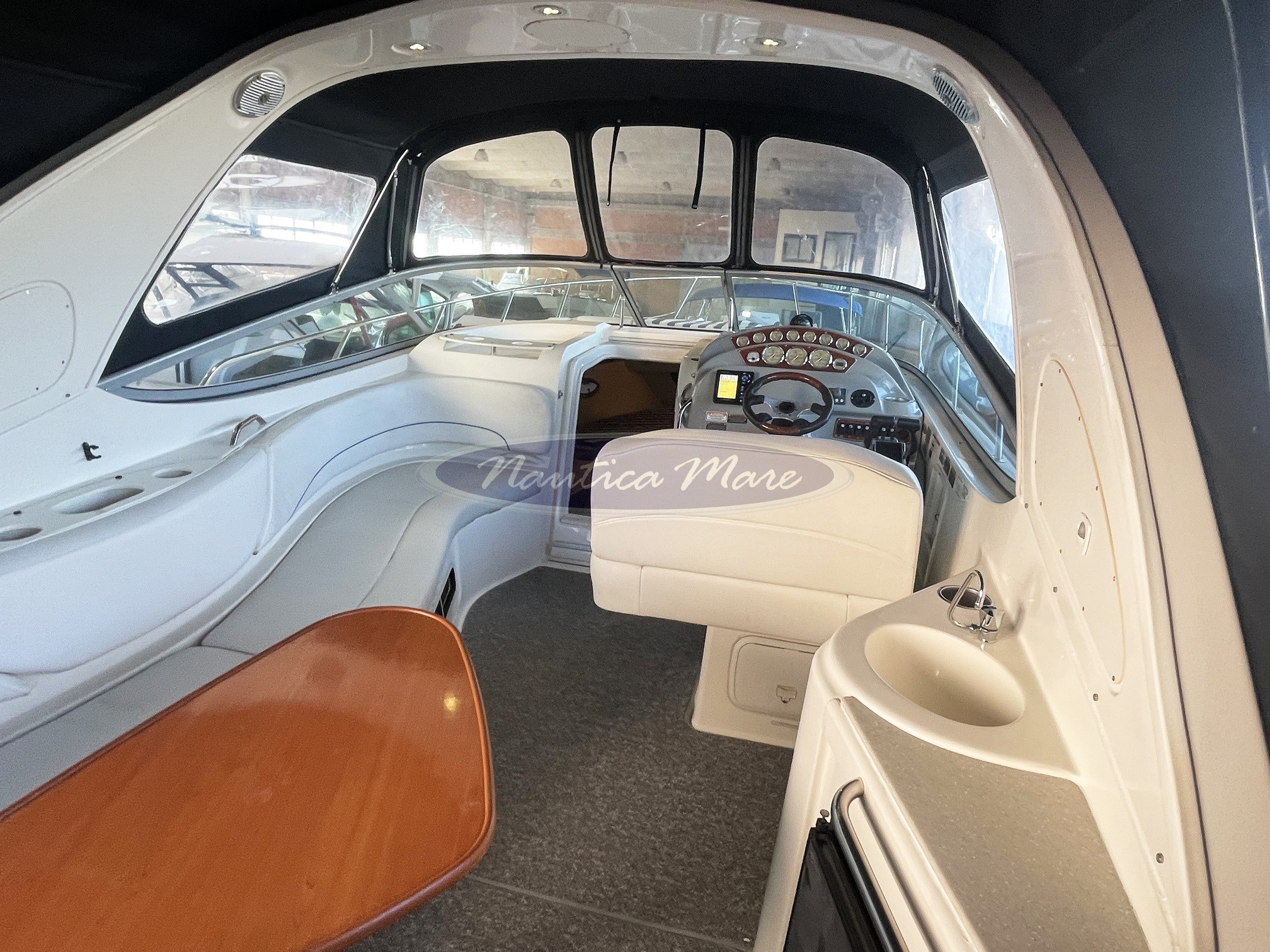 Bayliner 320 SB (12)