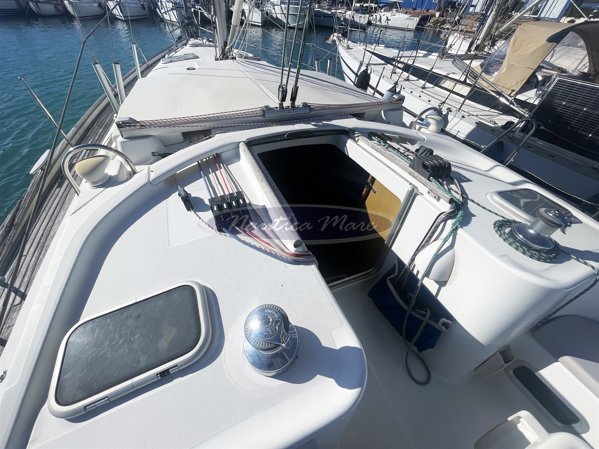 Beneteau Oceanis 411 Clipper (6)